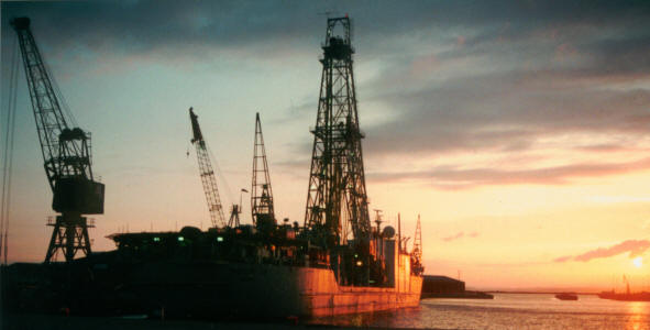 The JODIES Resolution, an Ocean drillship dedicated to
      marine exploration