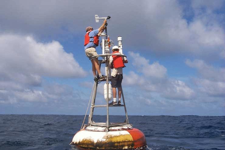 Photo of Atlas buoy in the Pacific ocean
