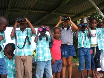 Children at Brownsberg